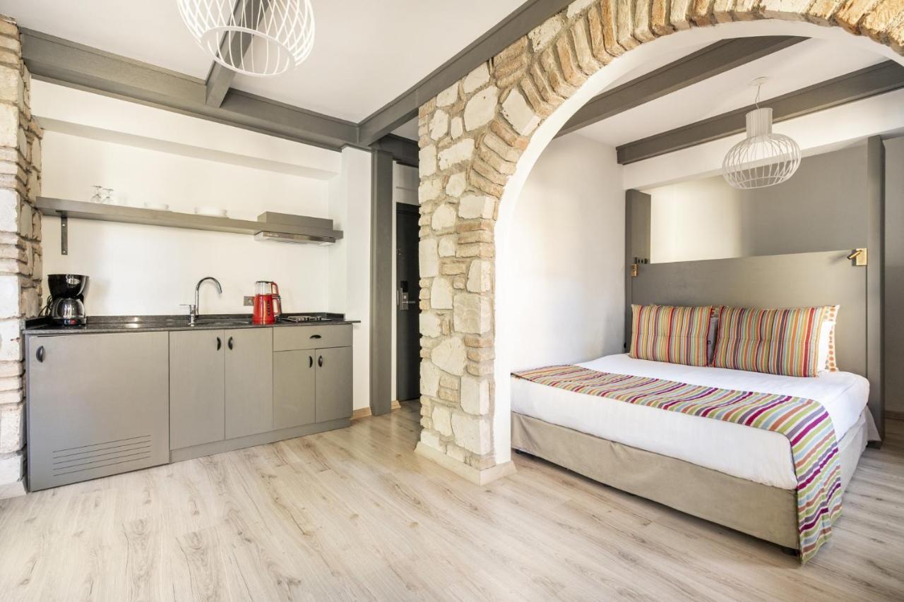 Apartmán Cozy Studio Flat Near Hadrians Gate Antalya Exteriér fotografie
